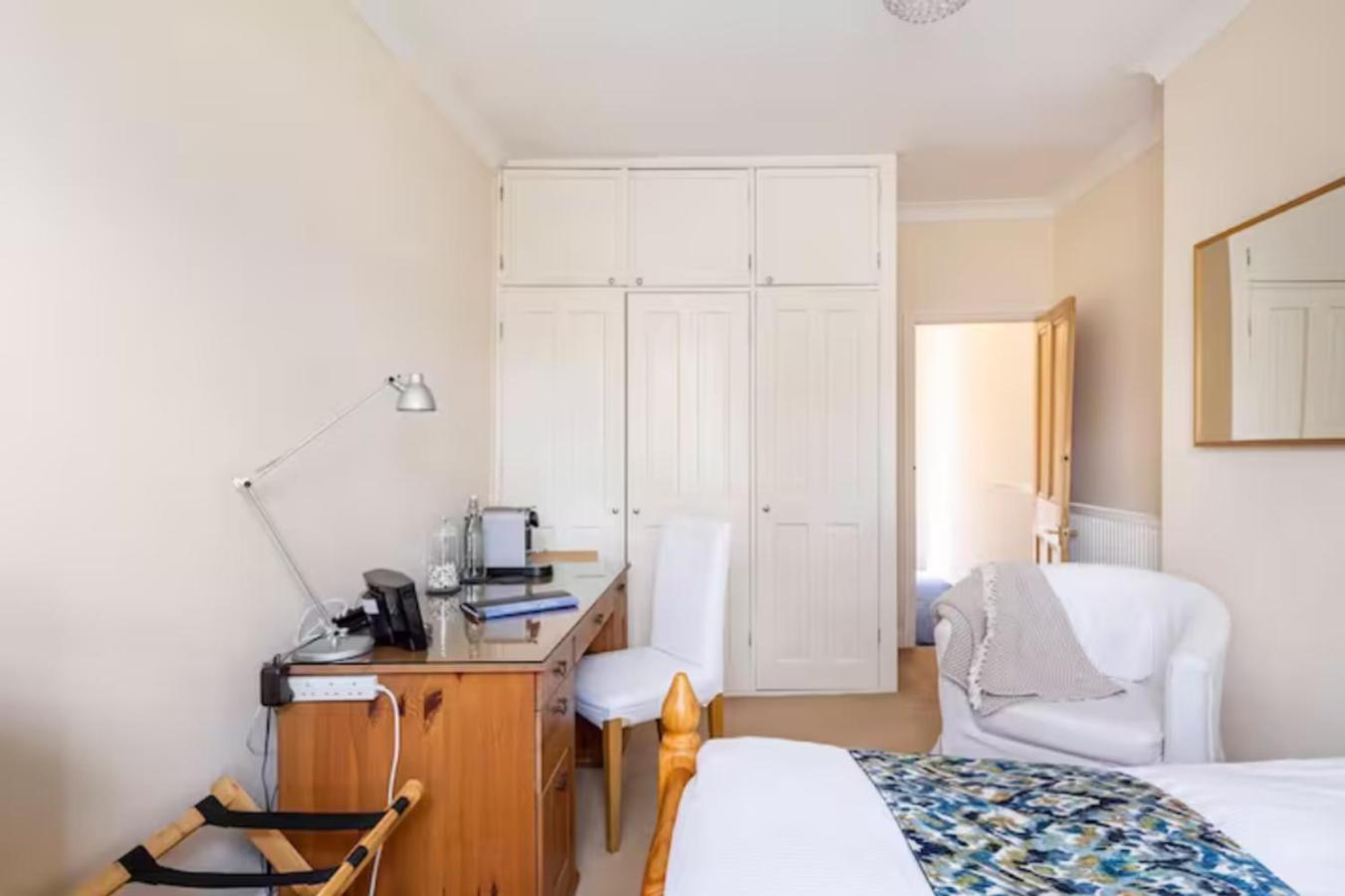 Room With Private Bath In Pontcanna Cardiff Esterno foto