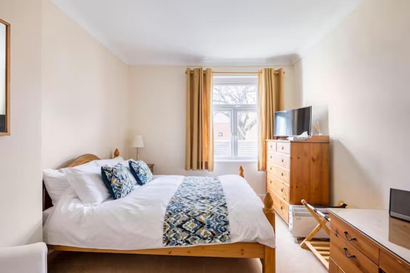 Room With Private Bath In Pontcanna Cardiff Esterno foto